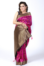 Load image into Gallery viewer, Calla Lily | Deep Magenta Sari

